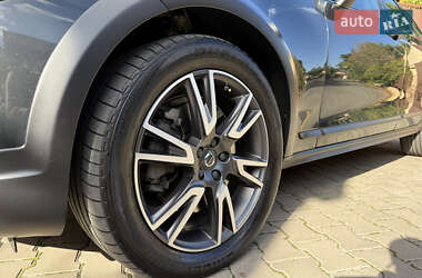 Универсал Volvo V90 Cross Country 2020 в 