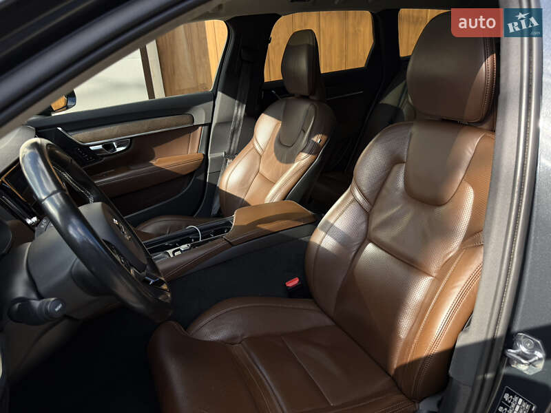 Універсал Volvo V90 Cross Country 2020 в Одесі фото 25 Універсал Volvo V90 Cross Country 2020 в Одесі