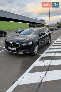 Универсал Volvo V90 Cross Country 2017 в Киеве Универсал Volvo V90 Cross Country 2017 в Киеве