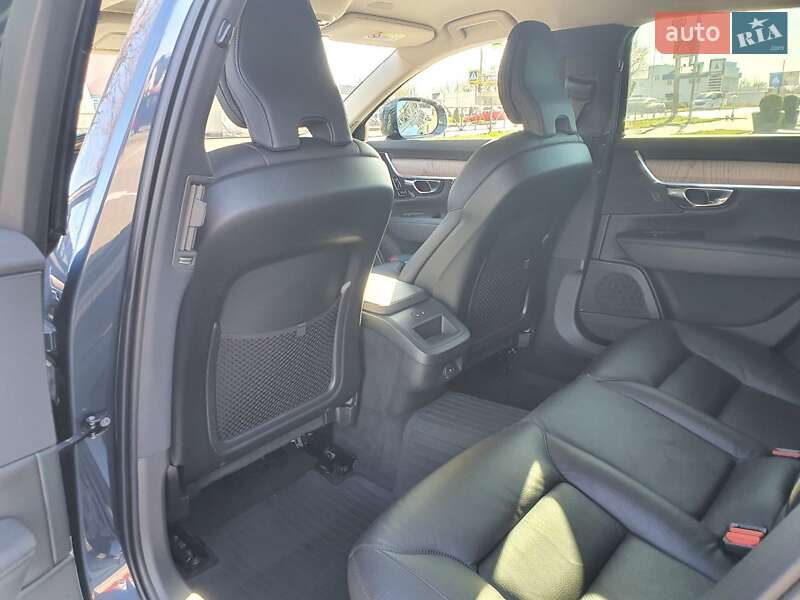 Універсал Volvo V90 Cross Country 2020 в Хмельницькому