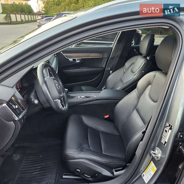 Универсал Volvo V90 Cross Country 2017 в Ивано-Франковске фото 22 Универсал Volvo V90 Cross Country 2017 в Ивано-Франковске