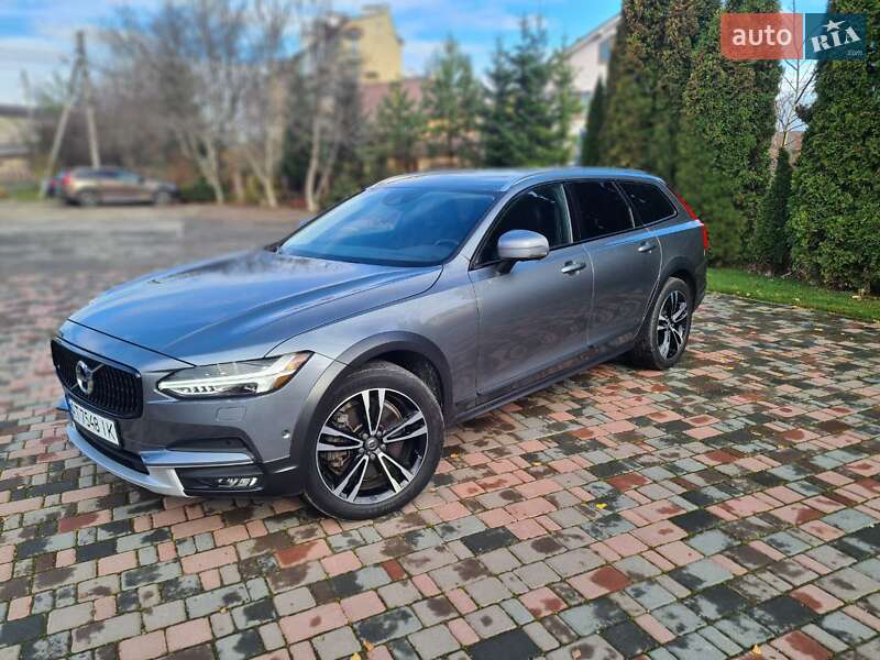 Универсал Volvo V90 Cross Country 2017 в Ивано-Франковске фото 2 Универсал Volvo V90 Cross Country 2017 в Ивано-Франковске