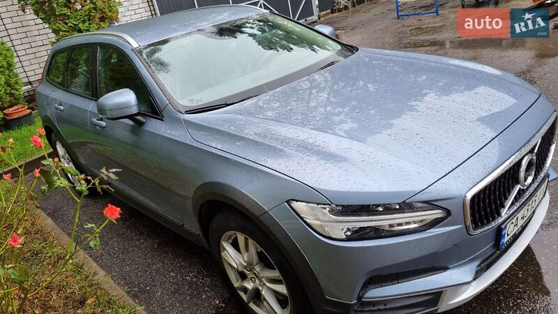 Универсал Volvo V90 Cross Country 2018 в Черкассах