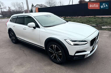 Универсал Volvo V90 Cross Country 2018 в Киеве