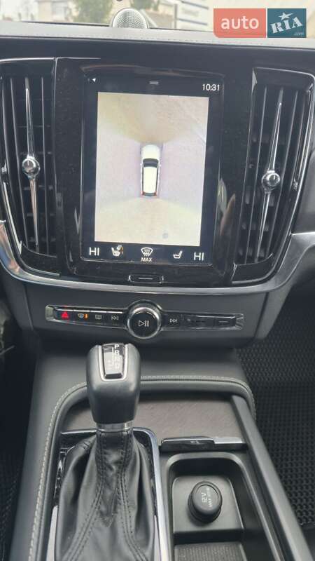 Універсал Volvo V90 Cross Country 2019 в Коломиї