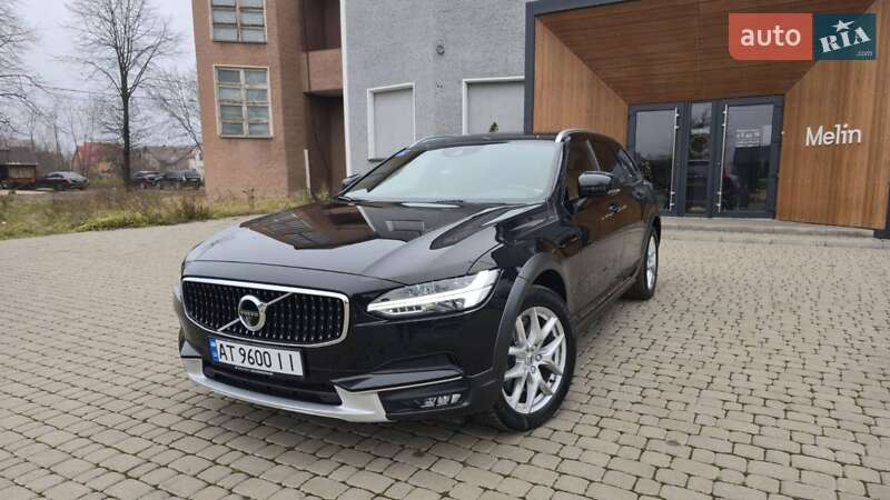 Універсал Volvo V90 Cross Country 2019 в Коломиї