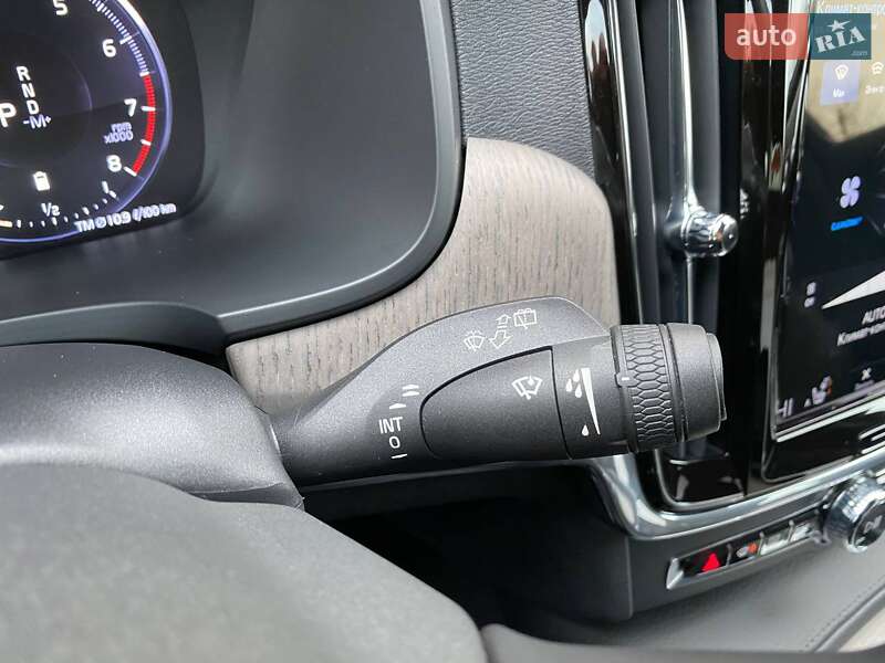 Універсал Volvo V90 Cross Country 2020 в Хмельницькому