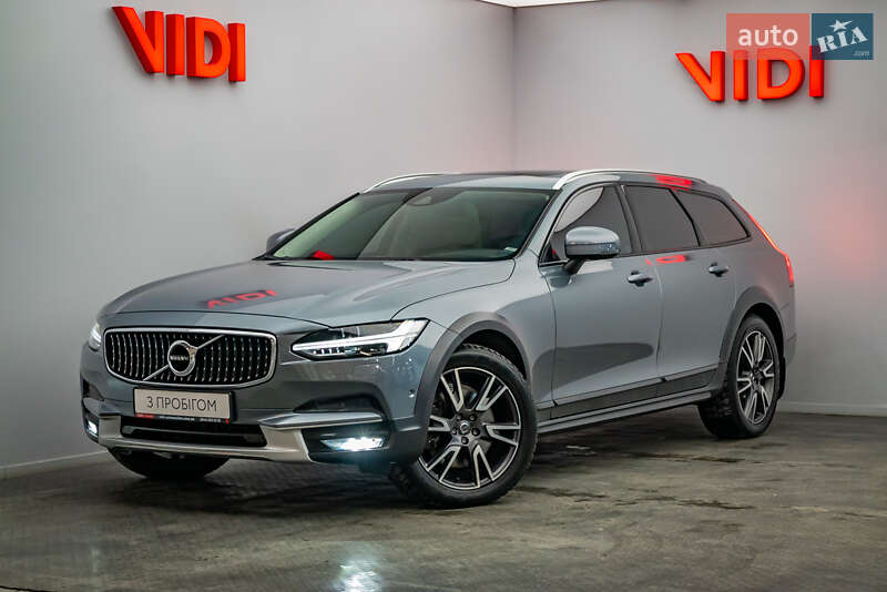 Volvo V90 Cross Country 2017 Volvo V90 Cross Country 2017
