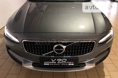 Универсал Volvo V90 2018 в Киеве