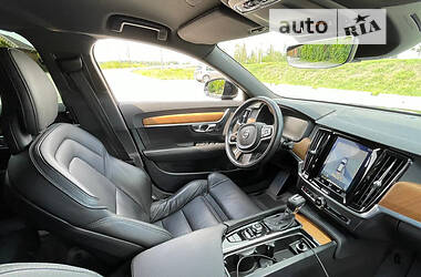 Универсал Volvo V90 2017 в 