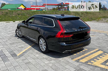 Универсал Volvo V90 2017 в 