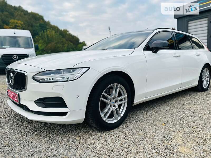 Универсал Volvo V90 2018 в Иршаве