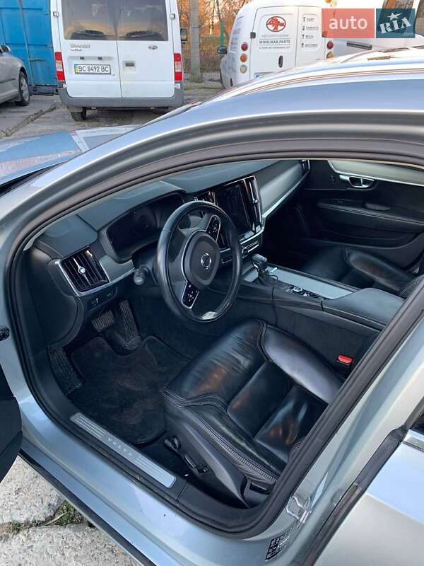 Универсал Volvo V90 2016 в Львове
