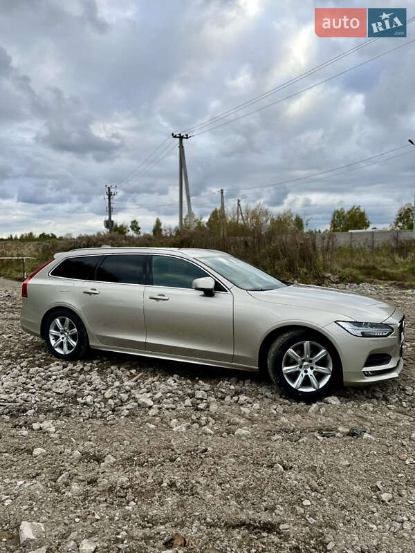 Универсал Volvo V90 2018 в Киеве