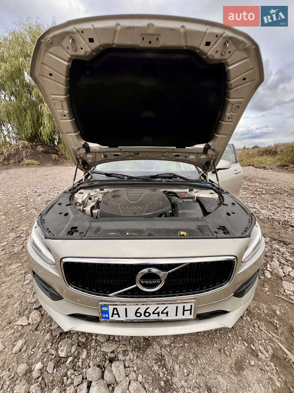 Универсал Volvo V90 2018 в Киеве