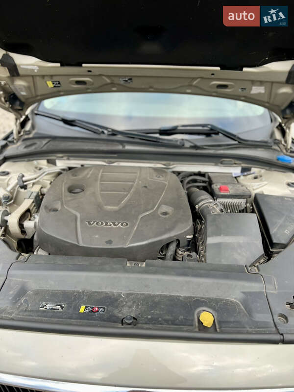 Универсал Volvo V90 2018 в Киеве