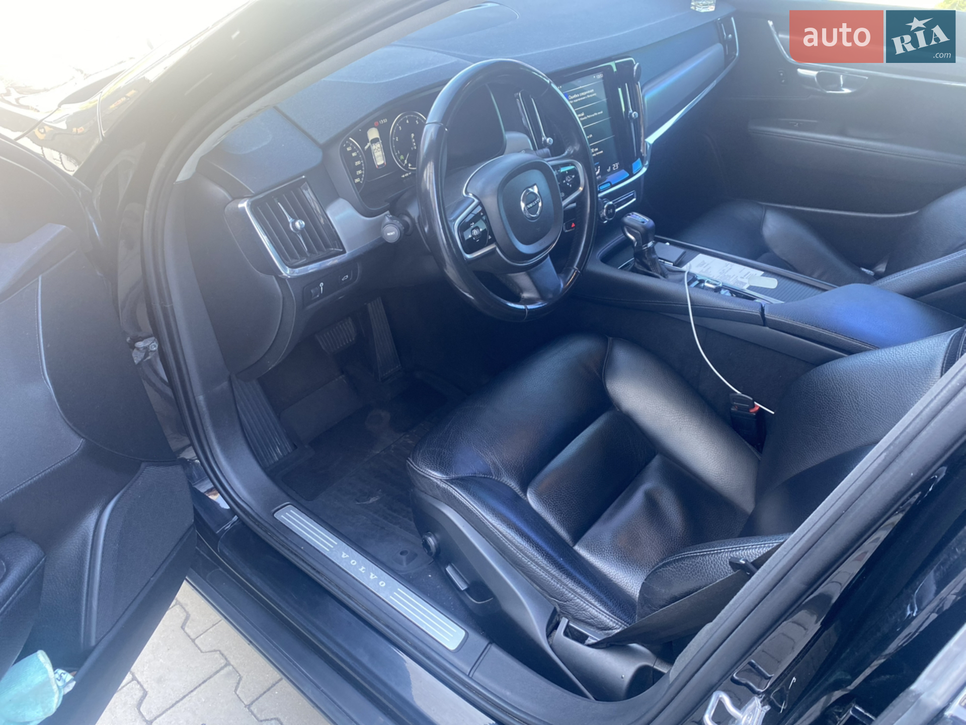 2018 Volvo V90 - мініатюра 8