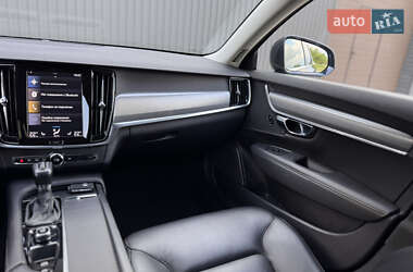 Универсал Volvo V90 2019 в 