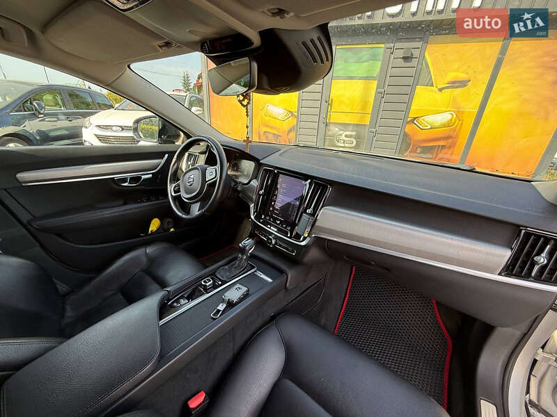 Универсал Volvo V90 2016 в Стрые