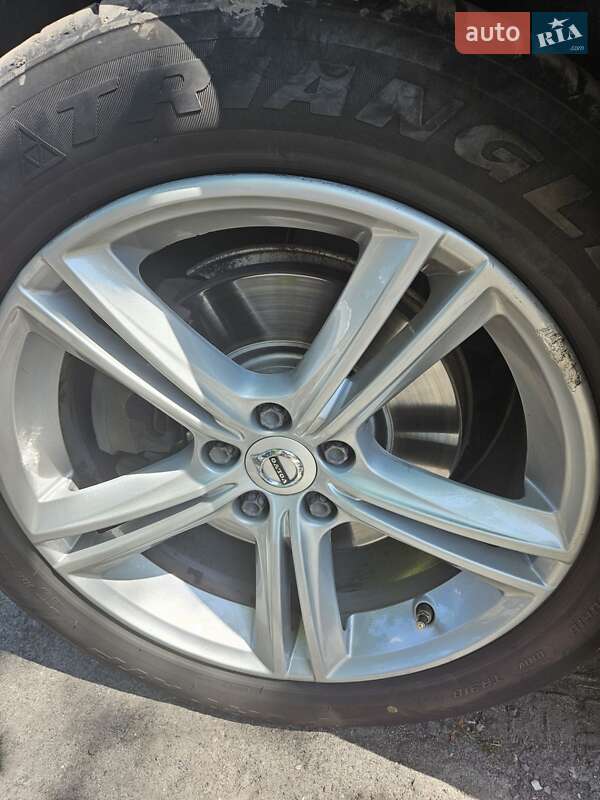 Універсал Volvo V90 2017 в Першотравенську