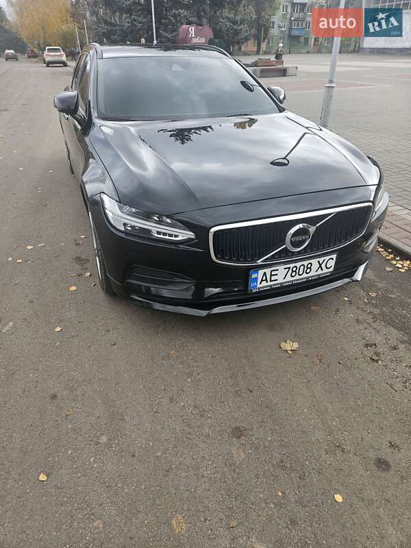Універсал Volvo V90 2017 в Першотравенську