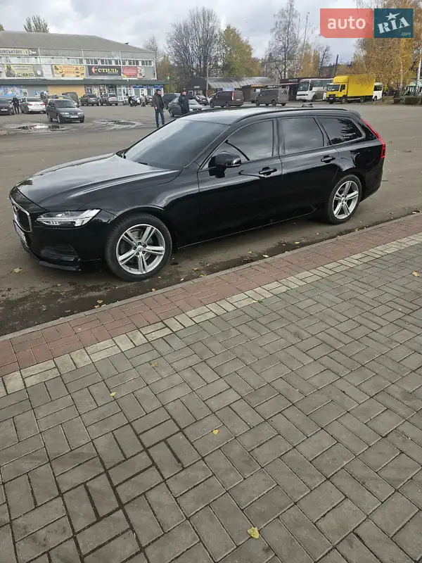 Volvo V90 2017