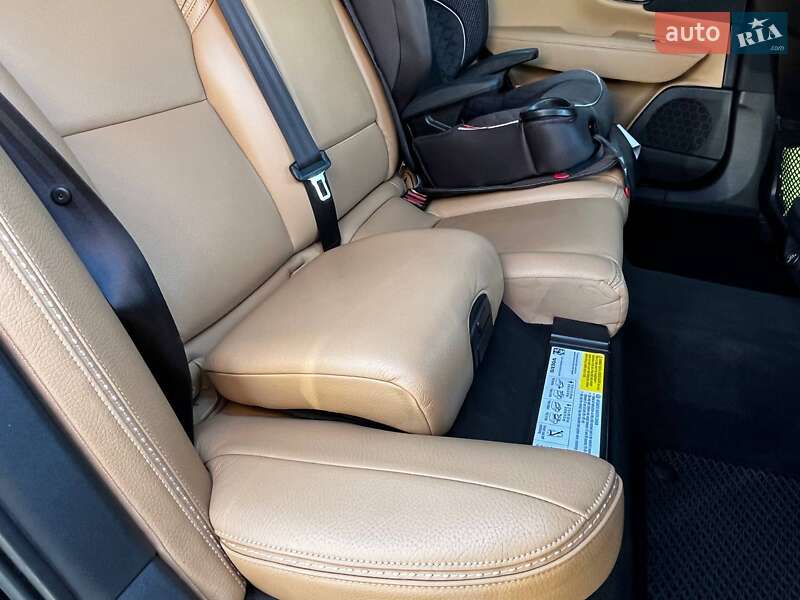 Универсал Volvo V90 2017 в Киеве фото 15 Универсал Volvo V90 2017 в Киеве
