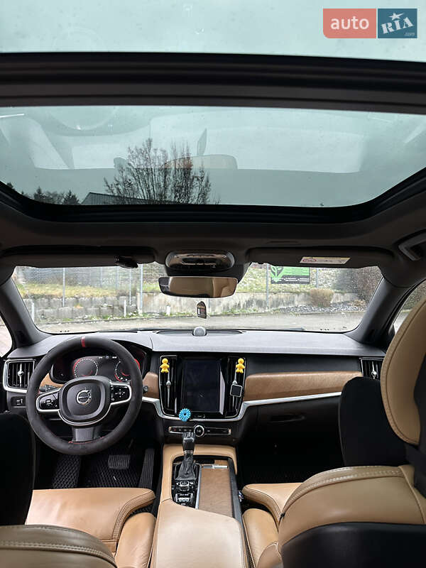 Универсал Volvo V90 2016 в Луцке фото 15 Универсал Volvo V90 2016 в Луцке