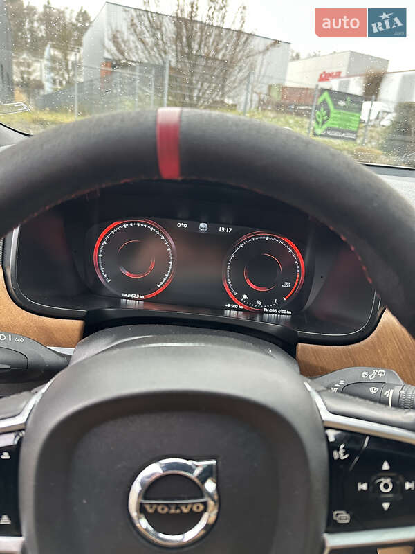 Универсал Volvo V90 2016 в Луцке фото 40 Универсал Volvo V90 2016 в Луцке