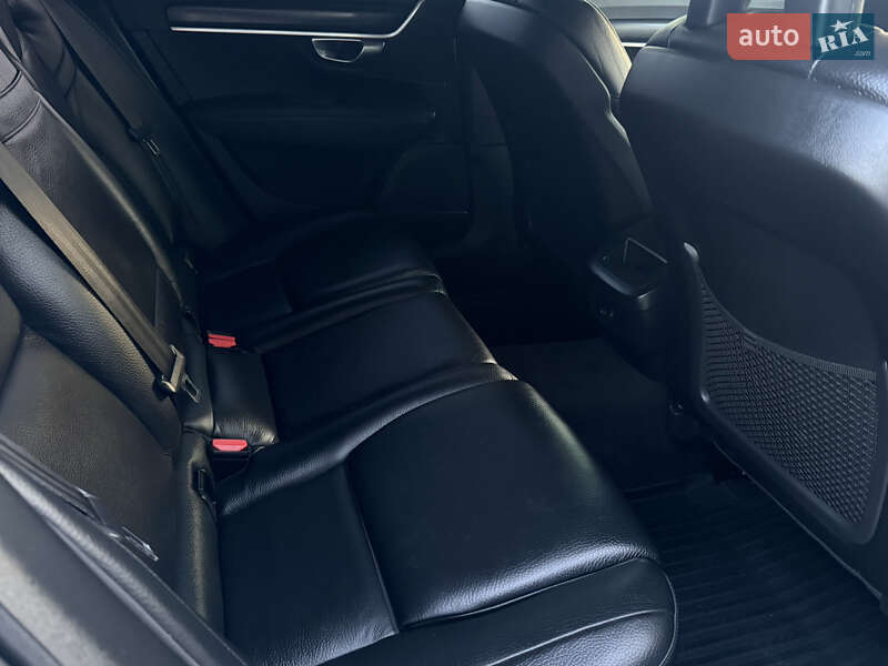 Универсал Volvo V90 2017 в Иршаве фото 28 Универсал Volvo V90 2017 в Иршаве