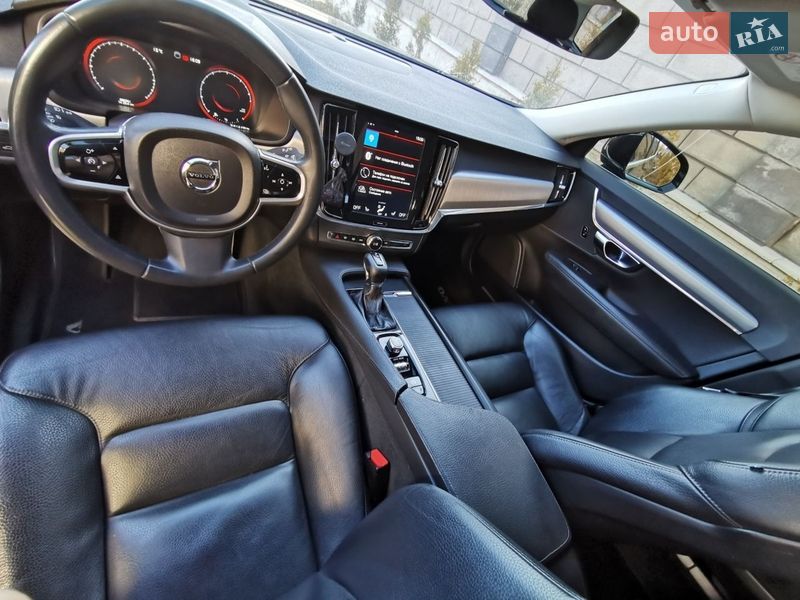 Универсал Volvo V90 2017 в Ровно фото 4 Универсал Volvo V90 2017 в Ровно