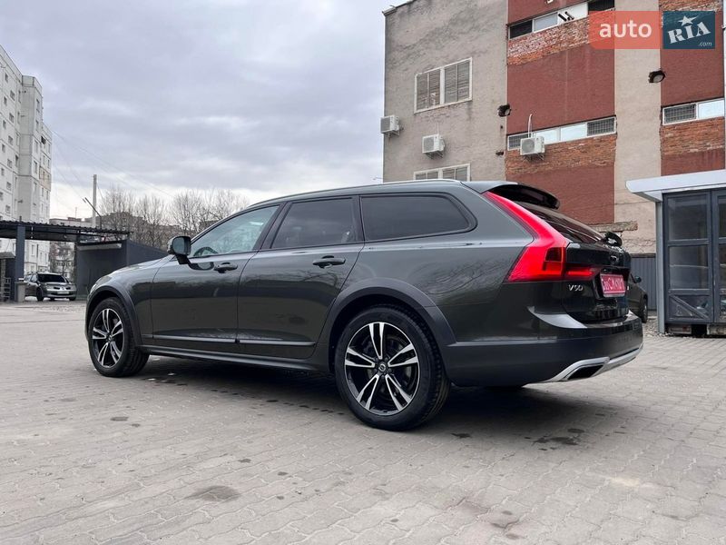 Универсал Volvo V90 2017 в Ивано-Франковске
