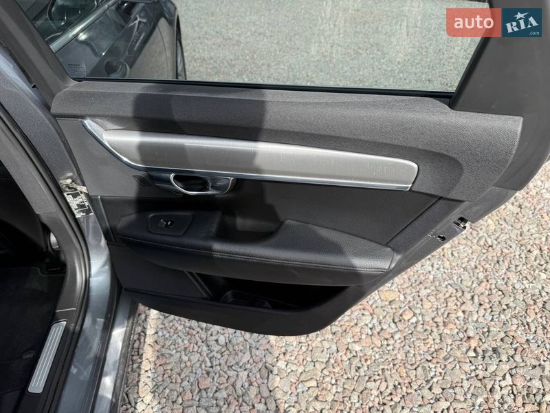 Універсал Volvo V90 2017 в Стрию