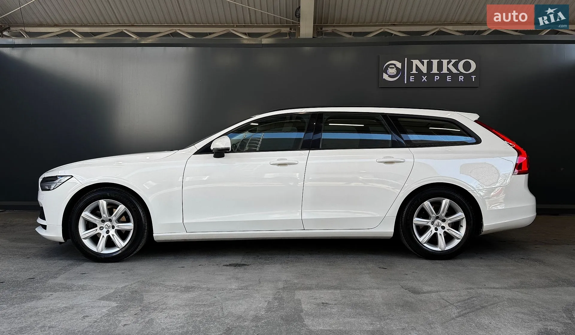 2017 Volvo V90 - мініатюра 6