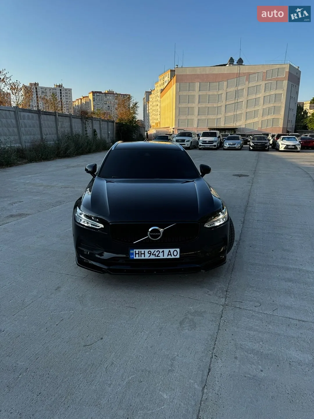 2017 Volvo V90 - мініатюра 12