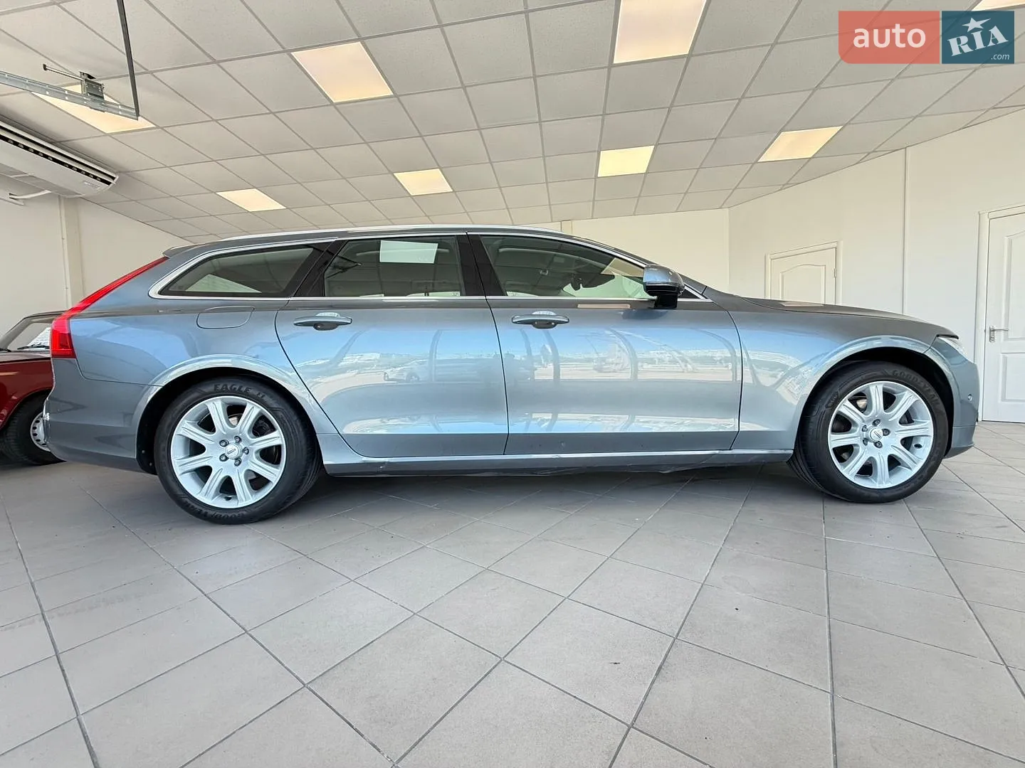 2017 Volvo V90 - мініатюра 15