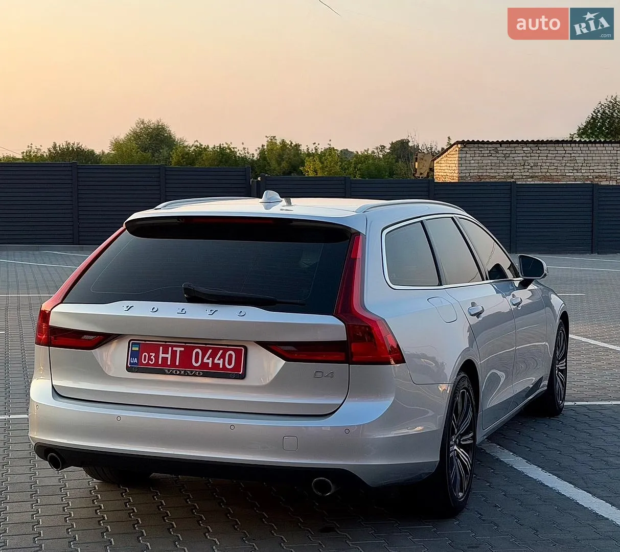 2017 Volvo V90 - мініатюра 45
