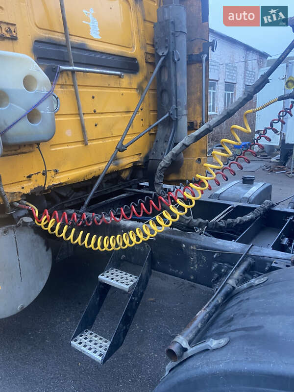 Самоскид Volvo VNL 660 2002 в Вінниці