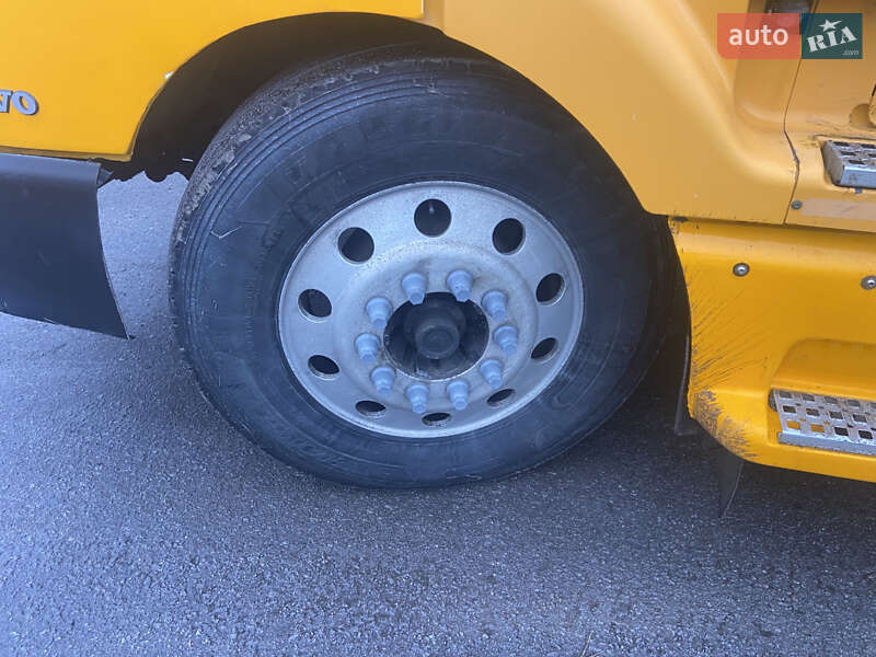 Самоскид Volvo VNL 660 2002 в Вінниці