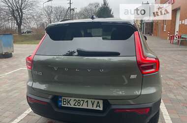 Внедорожник / Кроссовер Volvo XC40 Recharge 2021 в Ровно
