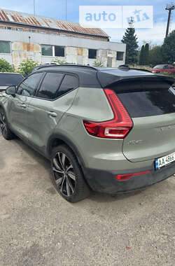 Позашляховик / Кросовер Volvo XC40 Recharge 2021 в Луцьку