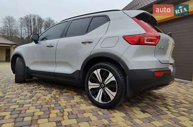 Позашляховик / Кросовер Volvo XC40 Recharge 2022 в Києві