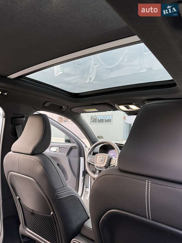 Внедорожник / Кроссовер Volvo XC40 Recharge 2024 в Ровно