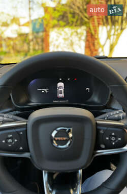 Внедорожник / Кроссовер Volvo XC40 Recharge 2022 в 