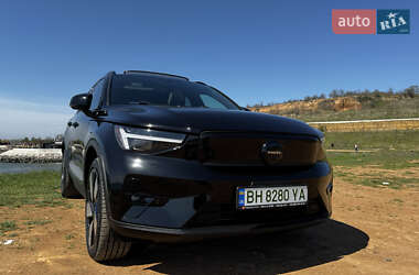 Внедорожник / Кроссовер Volvo XC40 Recharge 2022 в 