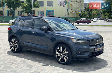 Внедорожник / Кроссовер Volvo XC40 Recharge 2021 в 