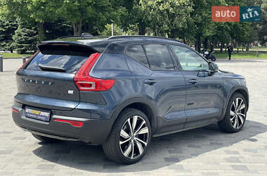 Внедорожник / Кроссовер Volvo XC40 Recharge 2021 в 