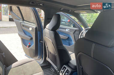 Внедорожник / Кроссовер Volvo XC40 Recharge 2022 в 