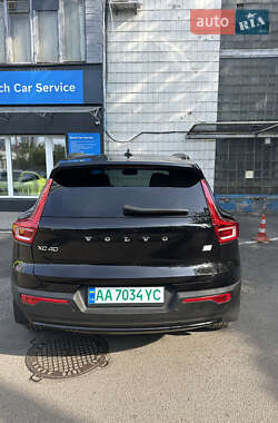 Внедорожник / Кроссовер Volvo XC40 Recharge 2023 в 
