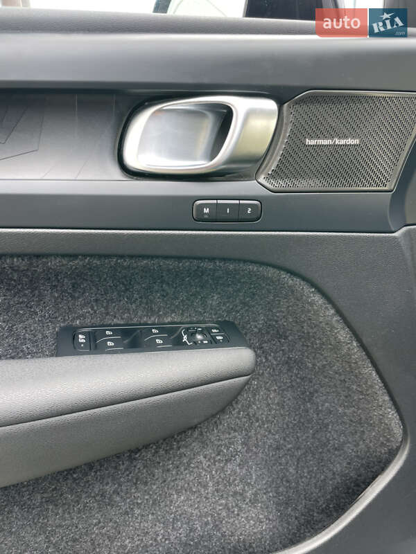 Внедорожник / Кроссовер Volvo XC40 Recharge 2022 в Богородчанах